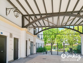 
                                                                                        Vente
                                                                                         Vincennes – 2P lumineux  dernier étage