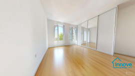 
                                                                                        Vente
                                                                                         Viroflay gare Rive Gauche, Duplex – 210 m² – 7 chambres –