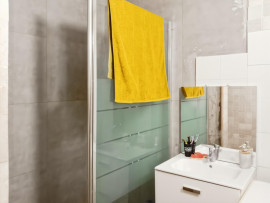 
                                                                                        Vente
                                                                                         Vitrolles F3 +cave  plein sud