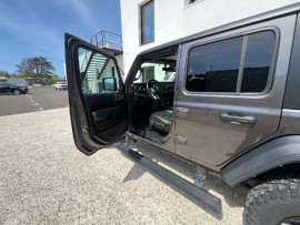 
                                                                                        Voiture
                                                                                         Voiture 4x4 - Jeep Wrangler RUBICON 2.0 380 CH PHEV - 54970€