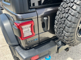 
                                                                                        Voiture
                                                                                         Voiture 4x4 - Jeep Wrangler RUBICON 2.0 380 CH PHEV - 54970€