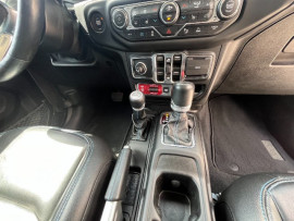 
                                                                                        Voiture
                                                                                         Voiture 4x4 - Jeep Wrangler RUBICON 2.0 380 CH PHEV - 54970€