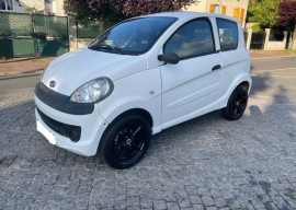 
                                                                                        Voiture
                                                                                         Voiture sans permis Microcar MGO