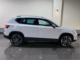 Voiture
Volkswagen Ateca 1.6 TDI XCELLENCE Lux SUV 5dr Diesel DSG Euro 6 (s/s) (115 ps) SUV
