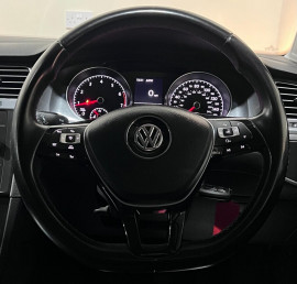 Voiture
                                                                                Volkswagen Golf 1.4 TSI SE Nav Hatchback 5dr Petrol Manual Euro 6 (s/s) (125 ps)