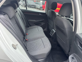 
                                                                                        Voiture
                                                                                         Volkswagen Golf 1.5 eTSI MHEV Life Hatchback 5dr Petrol Hybrid DSG Euro 6 (s/s) (150 ps) MOT 11/26 54K FSH AUTO ULEZ