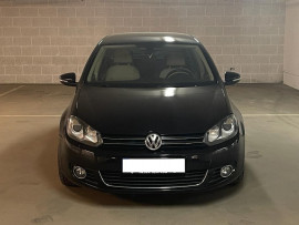 Voiture
Volkswagen GOLF 1.6-105 D