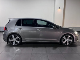 Voiture
                                                                                Volkswagen Golf 2.0 TSI BlueMotion Tech R Hatchback 5dr Petrol Manual 4Motion Euro 6 (s/s) (300 ps) Hatchback