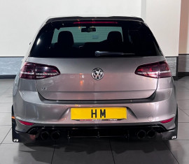 Voiture
                                                                                Volkswagen Golf 2.0 TSI BlueMotion Tech R Hatchback 5dr Petrol Manual 4Motion Euro 6 (s/s) (300 ps) Hatchback