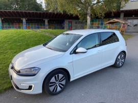 
                                                                                        Voiture
                                                                                         Volkswagen Golf