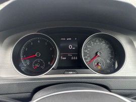 
                                                                                        Voiture
                                                                                         Volkswagen Golf SE FSI MOT 11/26 AUTO 32K PSH ULEZ 1.4 5dr