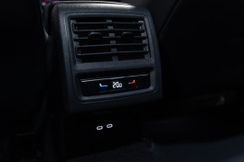
                                                                                        Voiture
                                                                                         Volkswagen Golf (VIII) GTI Clubsport