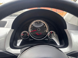 
                                                                                        Voiture
                                                                                         Volkswagen Hatchback 1.0 High up! (2012/62) 5dr