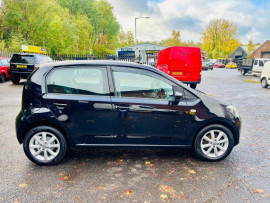 
                                                                                        Voiture
                                                                                         Volkswagen Hatchback 1.0 High up! (2012/62) 5dr