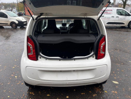 
                                                                                        Voiture
                                                                                         Volkswagen HIGH UP 1.0 5dr