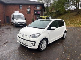 
                                                                                        Voiture
                                                                                         Volkswagen HIGH UP 1.0 5dr