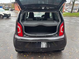 
                                                                                        Voiture
                                                                                         Volkswagen HIGH UP AUTO MOT 11/26 39K ULEZ 1.0 5dr