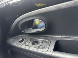 
                                                                                        Voiture
                                                                                         Volkswagen HIGH UP AUTO MOT 11/26 43K ULEZ 1.0 5dr