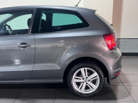Voiture
                                                                                Volkswagen Polo 1.0 BlueMotion Tech Match Edition Hatchback 3dr Petrol Manual Euro 6 (s/s) (75 ps)