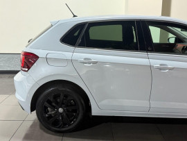 Voiture
                                                                                Volkswagen Polo 1.0 TSI GPF beats Hatchback 5dr Petrol Manual Euro 6 (s/s) (95 ps)