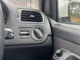 
                                                                                        Voiture
                                                                                         Volkswagen Polo 1.2 MATCH 5D 59 BHP AUTO MOT 11/26 19K PSH