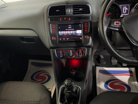 Voiture
Volkswagen Polo 1.2 TSI BlueMotion Tech SE Hatchback 5dr Petrol Manual Euro 6 (s/s) (90 ps)