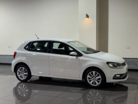 Voiture
Volkswagen Polo 1.2 TSI BlueMotion Tech SE Hatchback 5dr Petrol Manual Euro 6 (s/s) (90 ps)