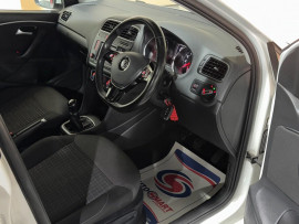 Voiture
Volkswagen Polo 1.2 TSI BlueMotion Tech SE Hatchback 5dr Petrol Manual Euro 6 (s/s) (90 ps)
