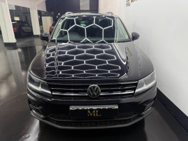 
                                                                                        Voiture
                                                                                         Volkswagen Tiguan 2.0 TDI BlueMotion Tech SE DSG 4Motion Euro 6 (s/s) 5dr
