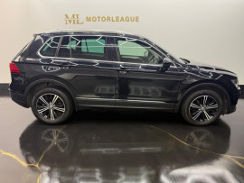 
                                                                                        Voiture
                                                                                         Volkswagen Tiguan 2.0 TDI BlueMotion Tech SE DSG 4Motion Euro 6 (s/s) 5dr