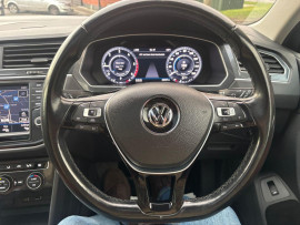
                                                                                        Voiture
                                                                                         Volkswagen Tiguan 2.0 TDI BlueMotion Tech SEL SUV 5dr Diesel DSG 4Motion Euro 6 (s/s) (150 ps) MOT 2/27 PSH 88K 2 OWNER ULEZ