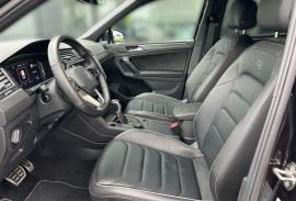 Voiture
Volkswagen Tiguan 2.0 TDI DSG7 4Motion R-Line