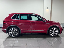 Voiture
                                                                                Volkswagen Tiguan 2.0 TDI R-Line SUV 5dr Diesel DSG Euro 6 (s/s) (150 ps)