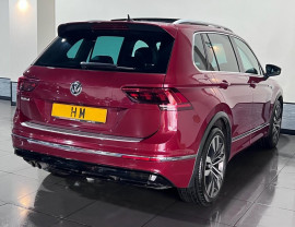 Voiture
                                                                                Volkswagen Tiguan 2.0 TDI R-Line SUV 5dr Diesel DSG Euro 6 (s/s) (150 ps)