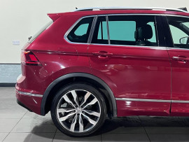 Voiture
                                                                                Volkswagen Tiguan 2.0 TDI R-Line SUV 5dr Diesel DSG Euro 6 (s/s) (150 ps)