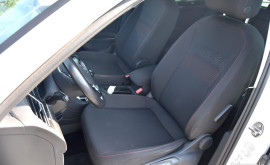 
                                                                                        Voiture
                                                                                         Volkswagen Tiguan II 1.4 TSI 150ch Sound 4X2 -1ère Main