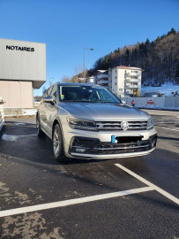 
                                                                                        Voiture
                                                                                         Volkswagen Tiguan R line