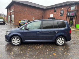 
                                                                                        Voiture
                                                                                         Volkswagen Touran SE FSI 7 STR AUTO MOT 9/26 7 SEATS 56K ONLY 1.4 5dr