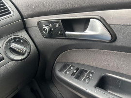 
                                                                                        Voiture
                                                                                         Volkswagen Touran SE FSI 7 STR AUTO MOT 9/26 7 SEATS 56K ONLY 1.4 5dr