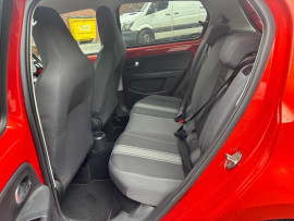 
                                                                                        Voiture
                                                                                         Volkswagen UP! Hatchback 1.0 High up! (2014/14) 5dr