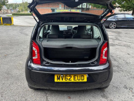 
                                                                                        Voiture
                                                                                         Volkswagen UP! Hatchback 1.0 Move up! (2013/62) 3dr