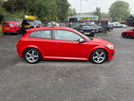
                                                                                        Voiture
                                                                                         Volvo C30 1.6D DRIVe R-Design Coupe 2dr Diesel Manual (119 g/km, 108 bhp)