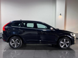 Voiture
                                                                                Volvo XC60 2.0 D4 R-Design Lux SUV 5dr Diesel Geartronic Euro 6 (s/s) (181 ps)