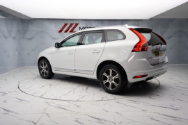 
                                                                                        Voiture
                                                                                         Volvo XC60 2.4 D5 SE Lux Nav Geartronic AWD Euro 5 5dr