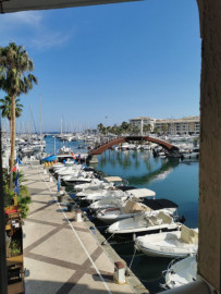 
                                                                                        Vente
                                                                                         Vue Mer-Port-Bateaux