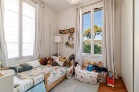 
                                                                                        Vente
                                                                                         Vue panoramique exceptionnelle à couper le souffle