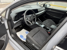 
                                                                                        Voiture
                                                                                         VW Golf