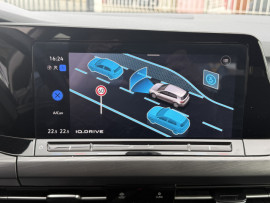 
                                                                                        Voiture
                                                                                         VW Golf