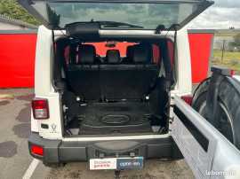 
                                                                                        Voiture
                                                                                         Wrangler jk unlimited 3.6i v6 / bva / 2018 / équipé