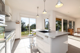 
                                                                                        Vente
                                                                                         .